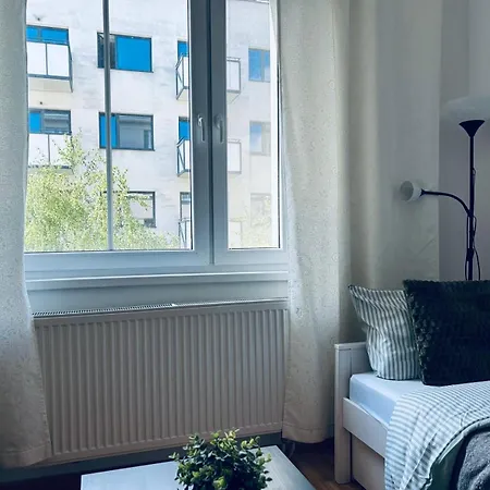 Good Vibes Only - Spacious Residence *